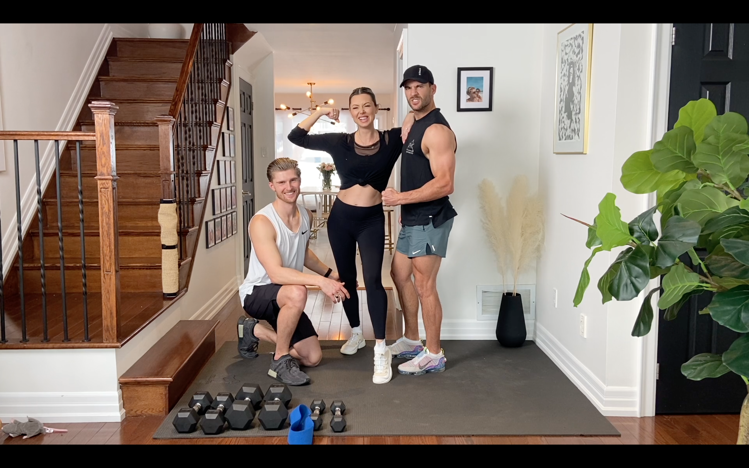 BOOTY WORKOUT SIX 20 MIN