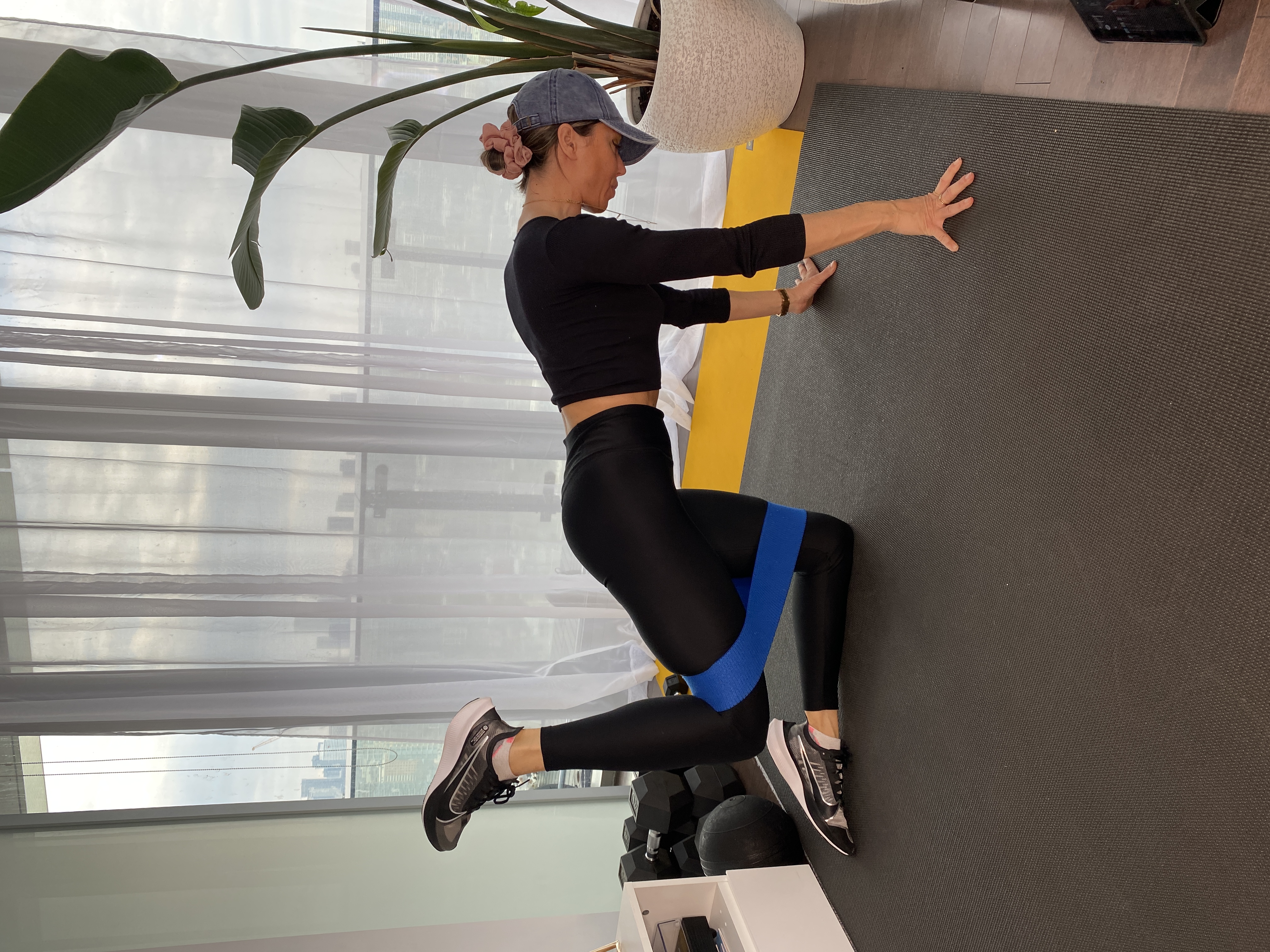 BOOTY SUPERSETTER - 30 MINS