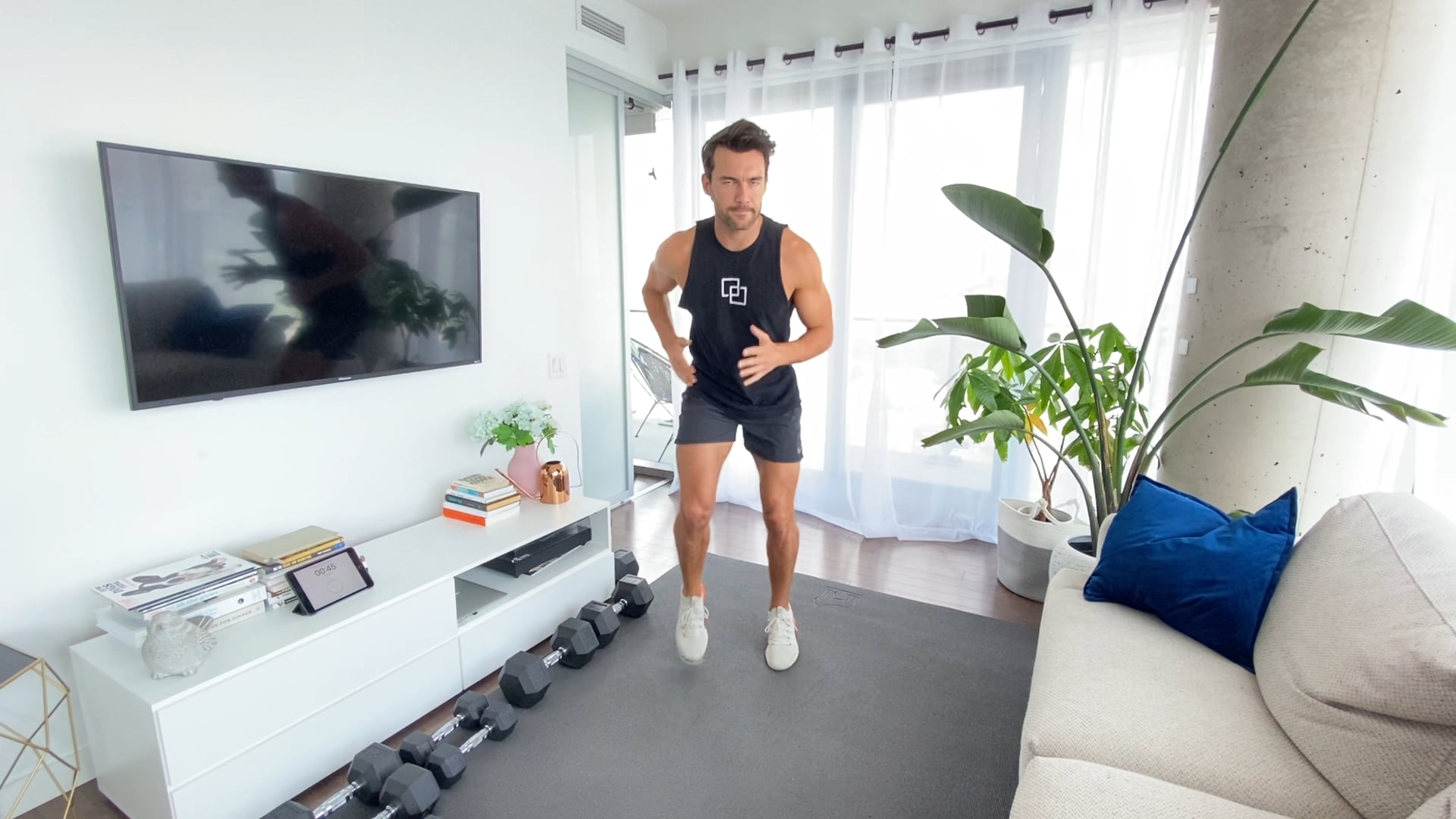 FULL BODY - 30 MINS (HARD!)