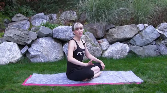 Classic Core Boost Pilates: 6 Minutes...