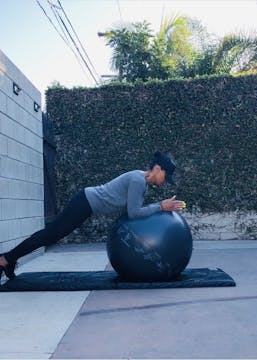 Core Circuit: Stability Ball & Mat 