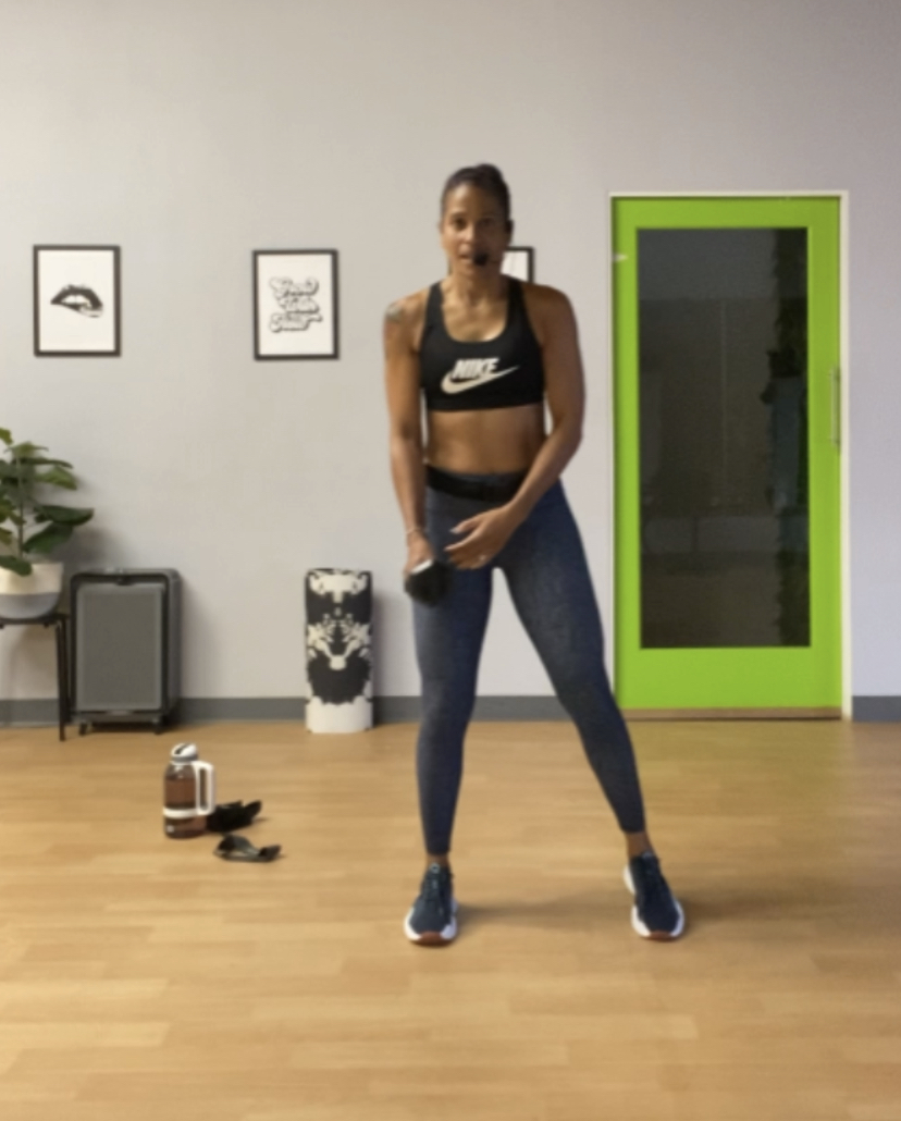 Compound & Core In Studio Flow 1: Single Medium Dumbbell, Booty Band & Mat