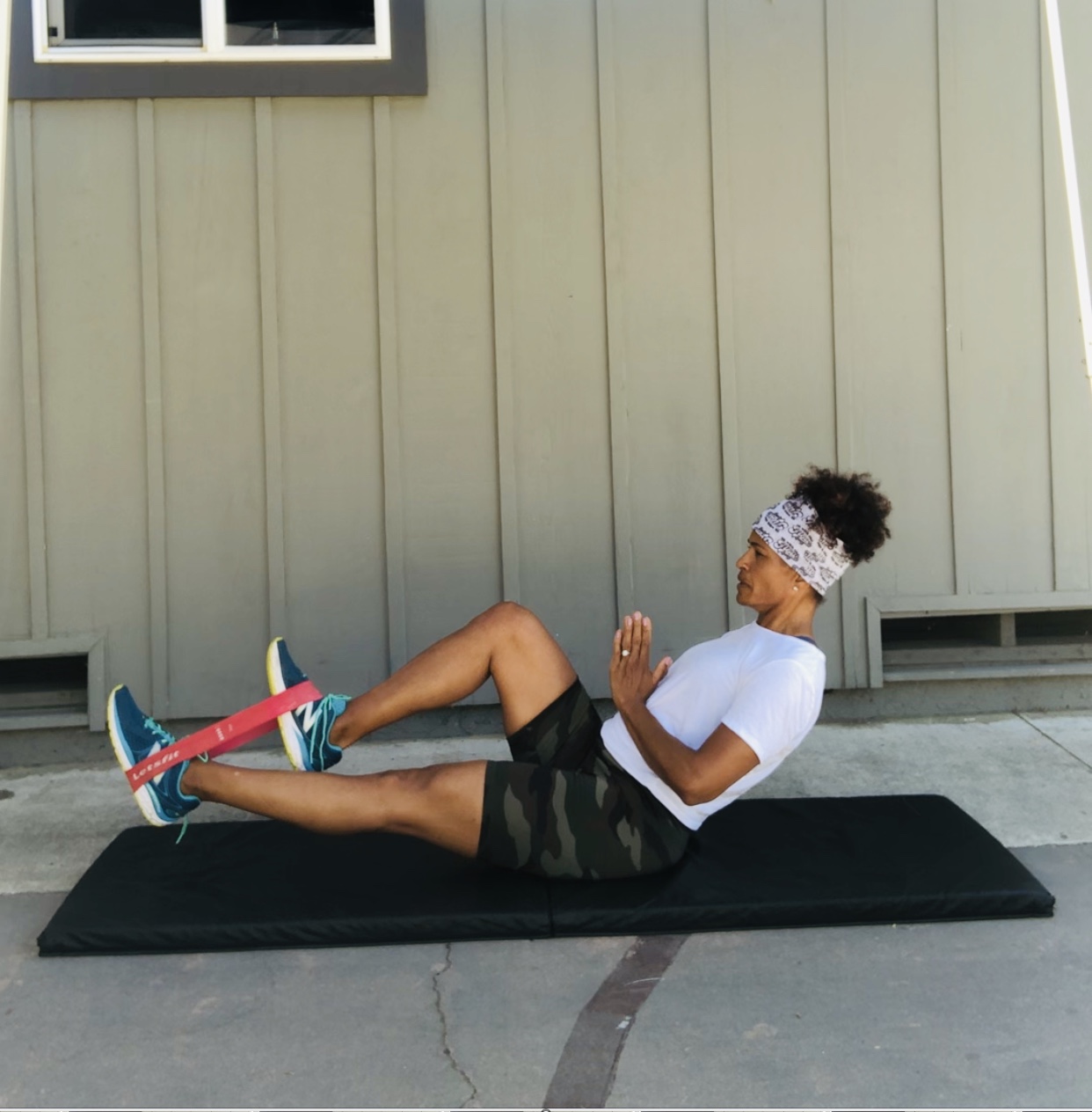 Core Circuit: Booty Band & Mat