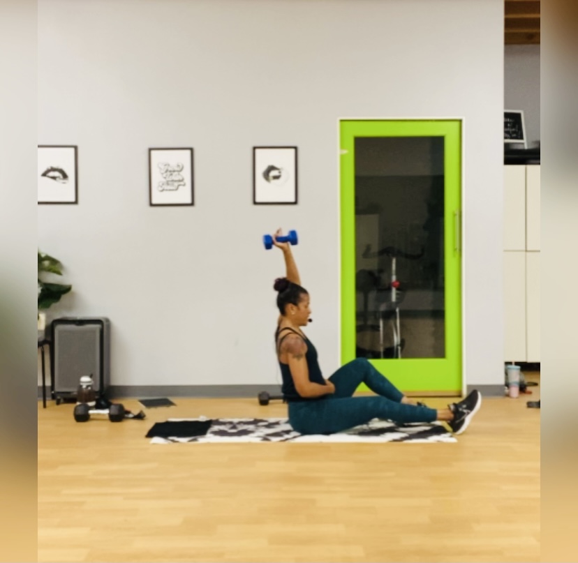 Compound & Core In Studio Flow 7: Single Medium Dumbbell, Booty Band & Mat