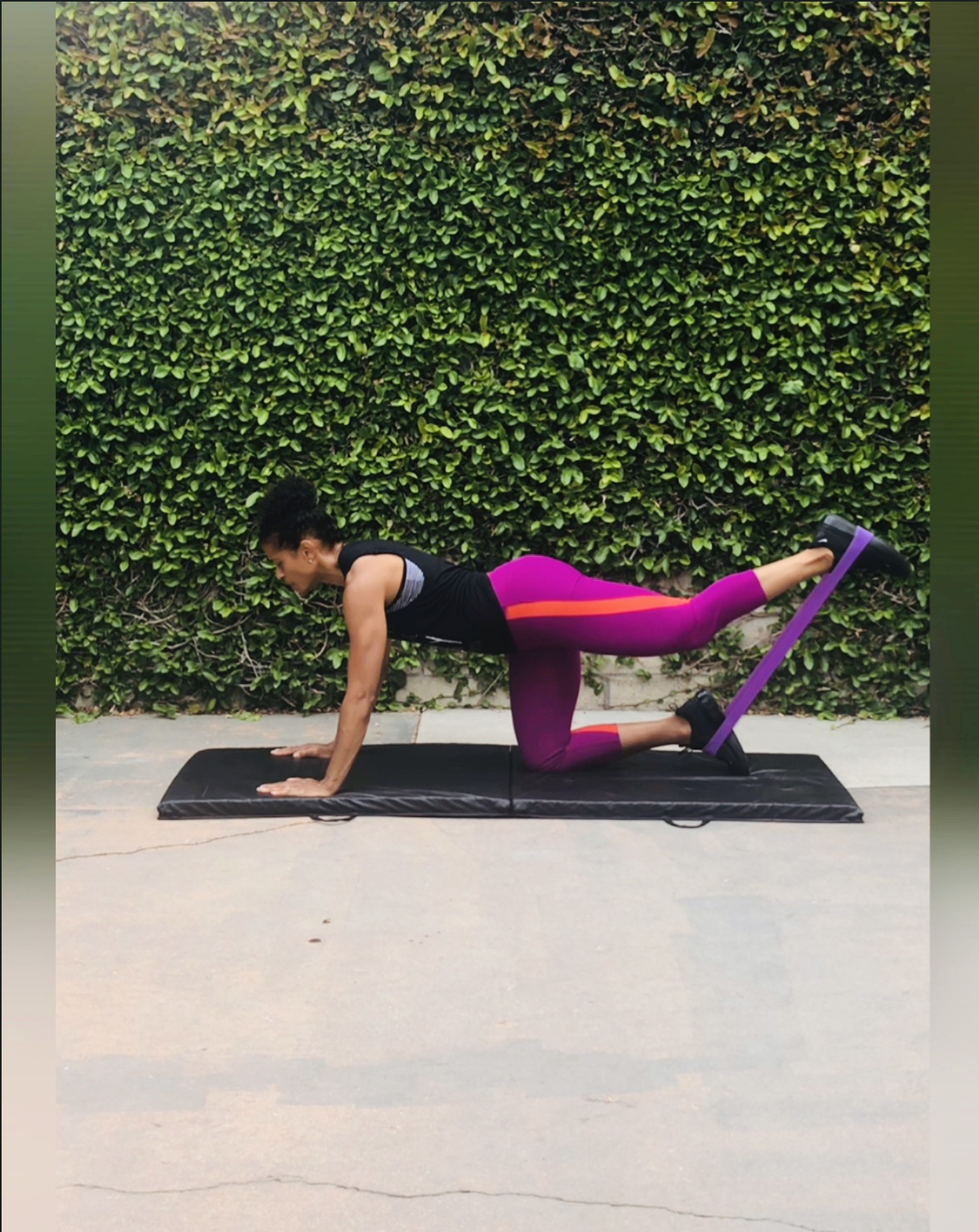 Buns & Thighs Circuit: Booty Band & Mat