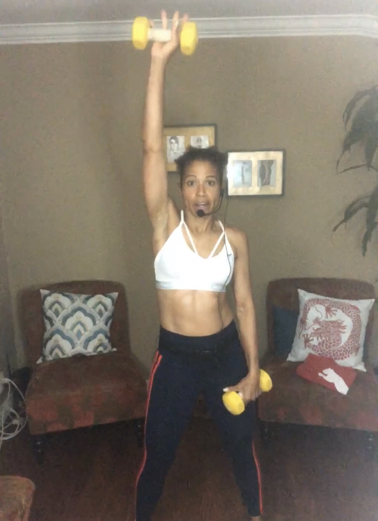 Kickfit Cardio Sculpt/HIIT: Light & Medium Dumbbells & Mat