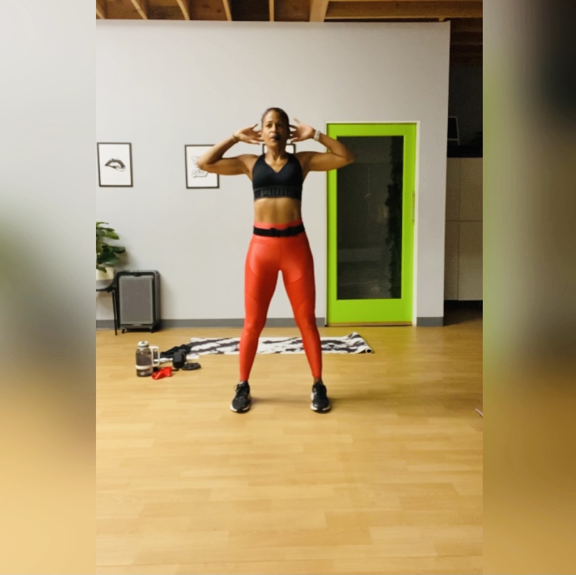 Compound & Core In Studio Flow 3: Single Medium Dumbbell, Booty Band & Mat