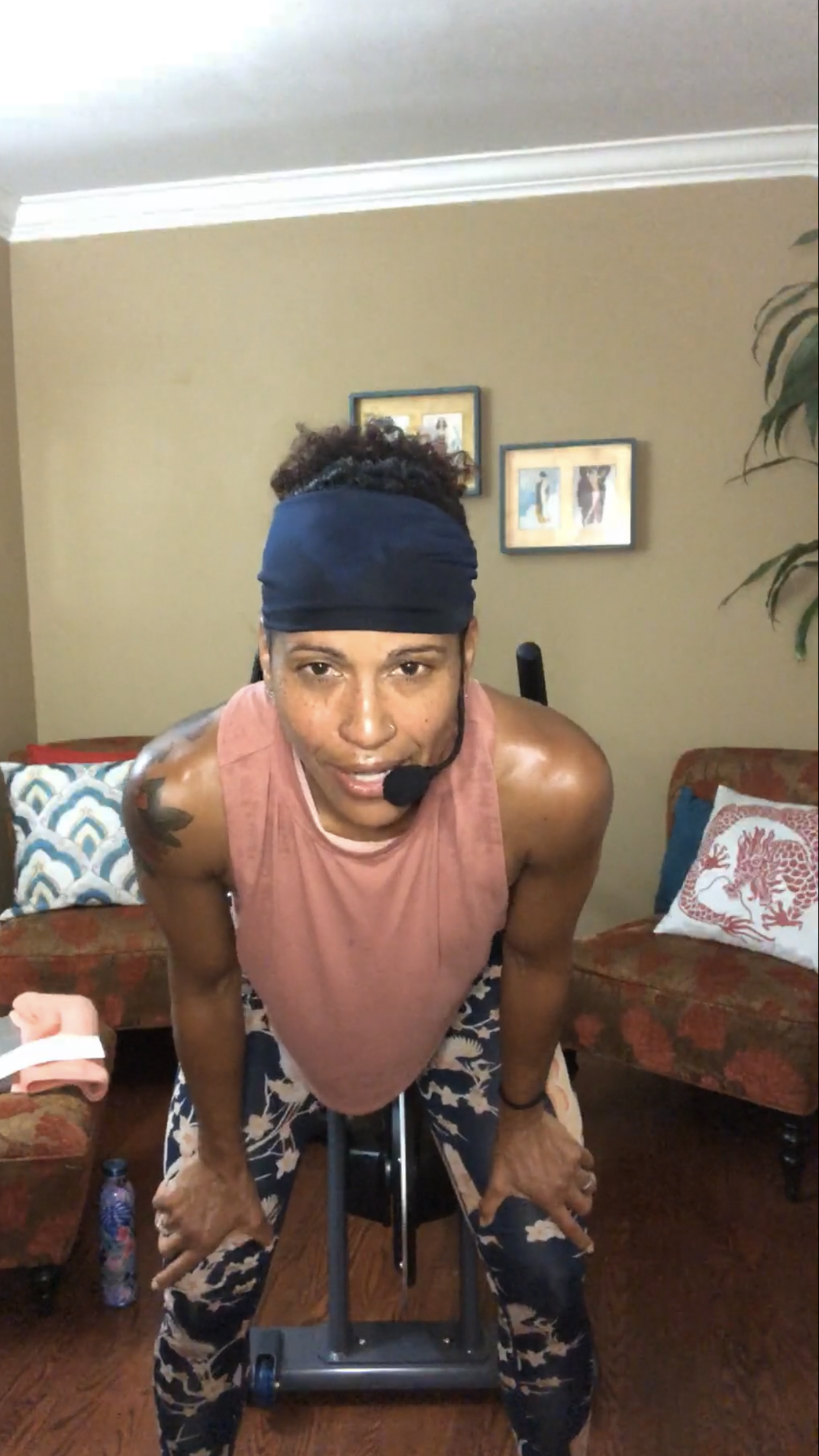 Cycle HIIT Flow 17: E-40 Vs. Ice Cube