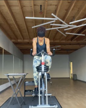 Cycle HIIT HipHop Flow 61