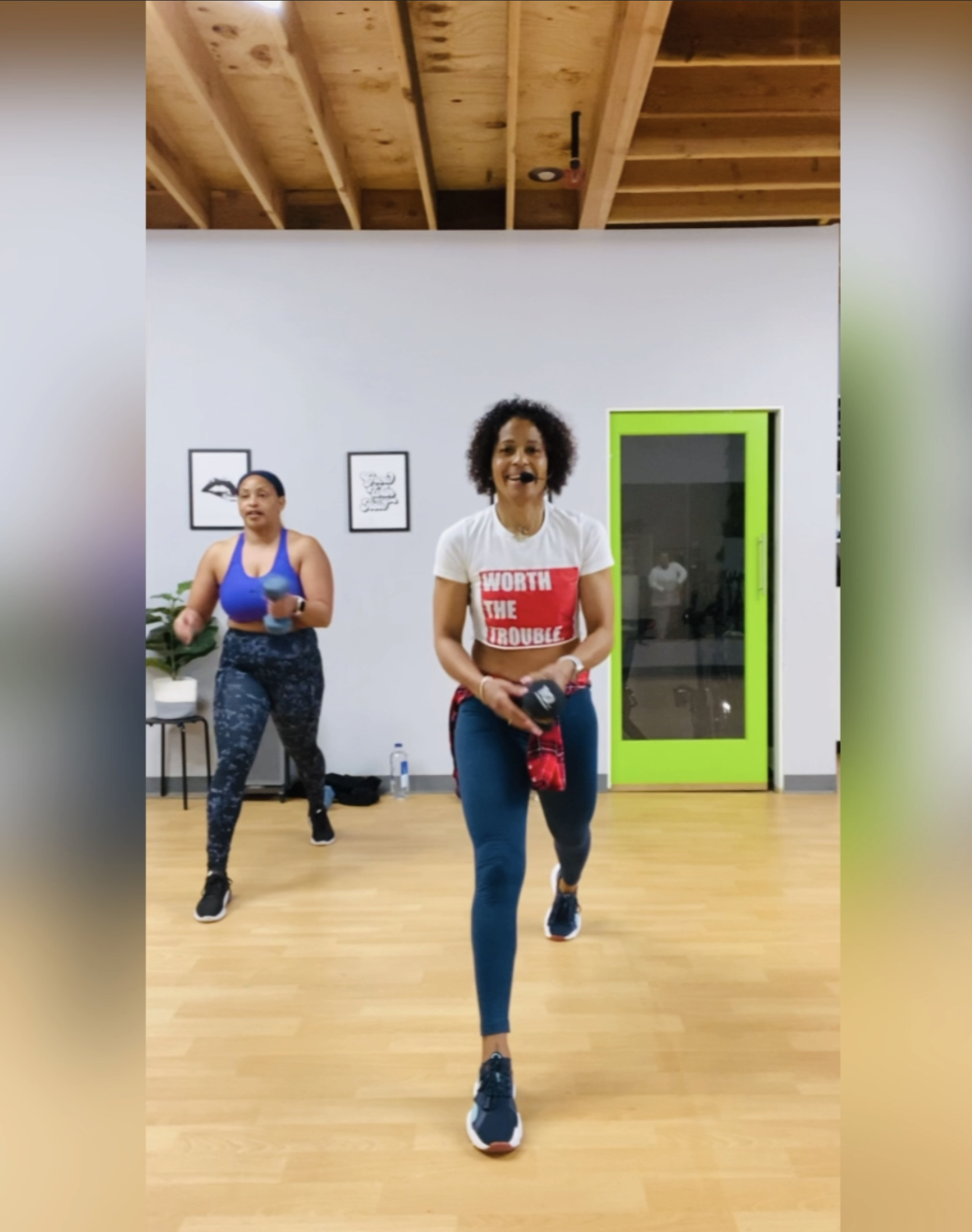 Kickfit Cardio Sculpt/HIIT Circuit: Light & Medium Dumbbells & Mat