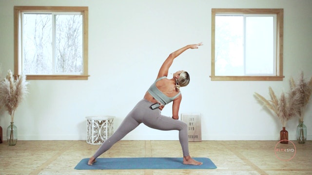 15 minute Active Yoga Flow (relaxing) 