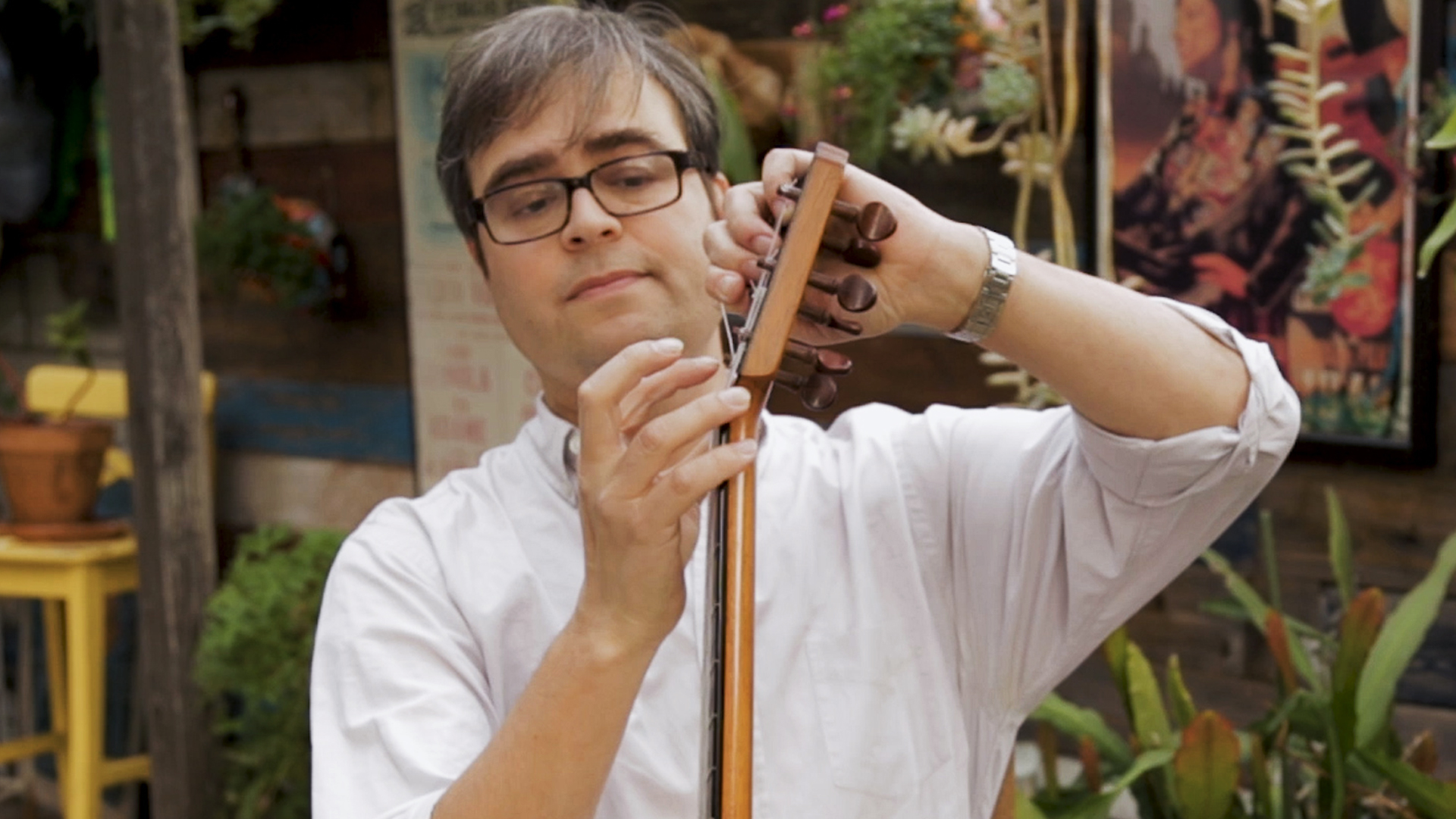 How to string your peg guitar!