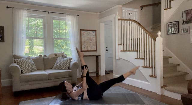 27 Minute Flexibility Flow with a Das...