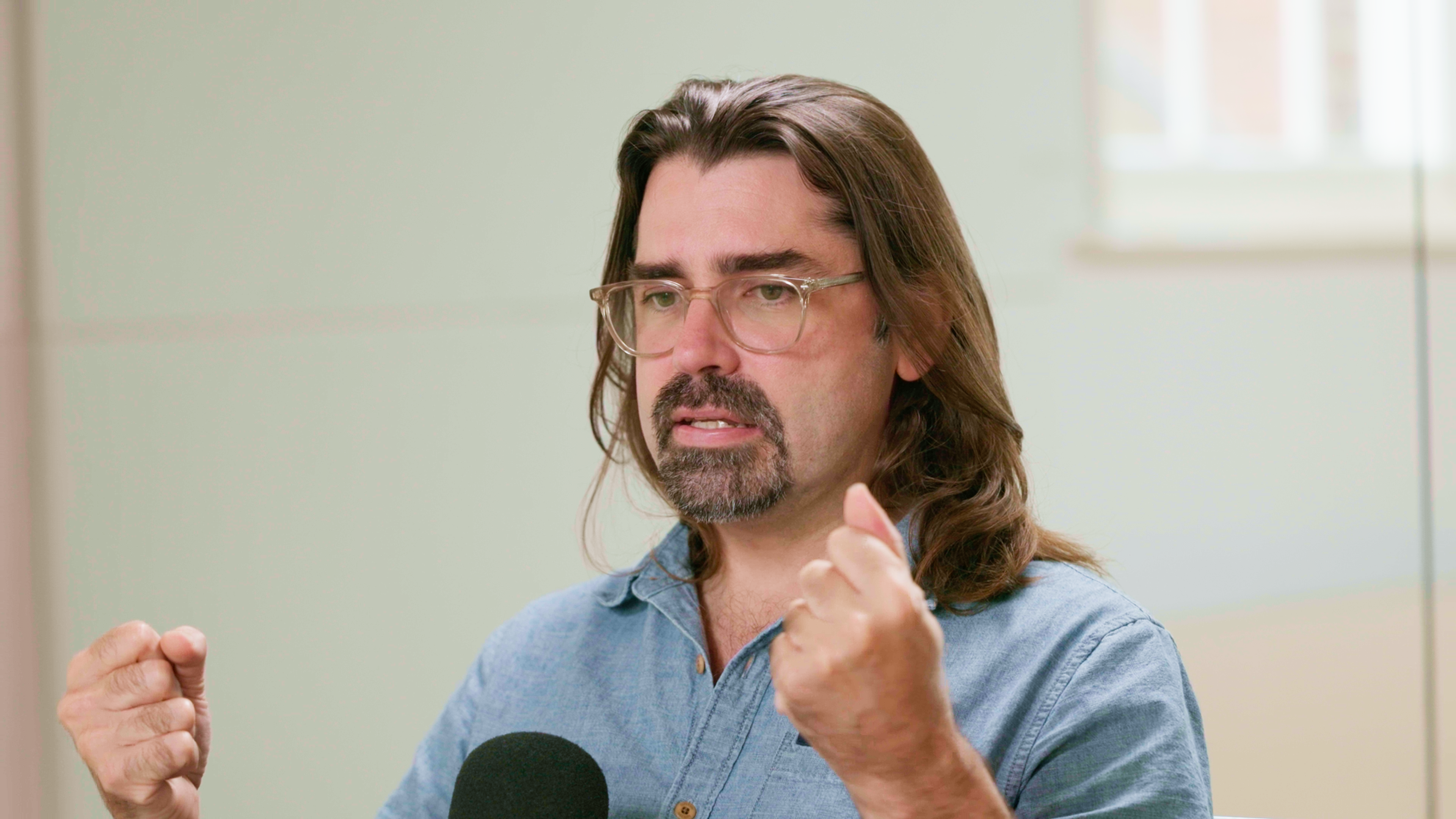 Alex Martin-Verdinos | Characters