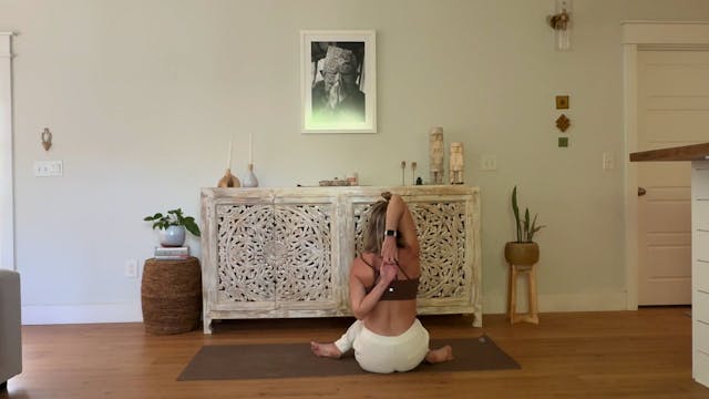Soften Shoulders & Chest (post surf)