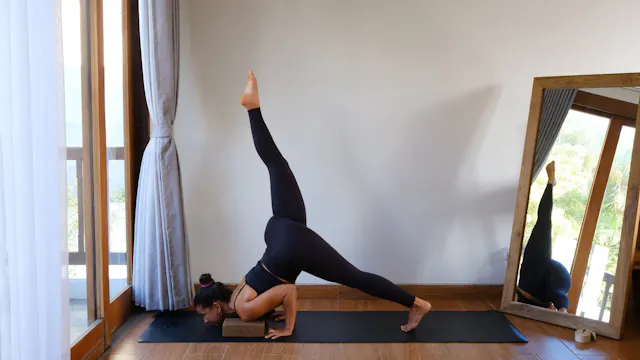 Ganda Bherundasana: la technique