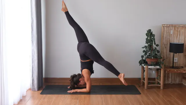 La tête en bas: routine inversions