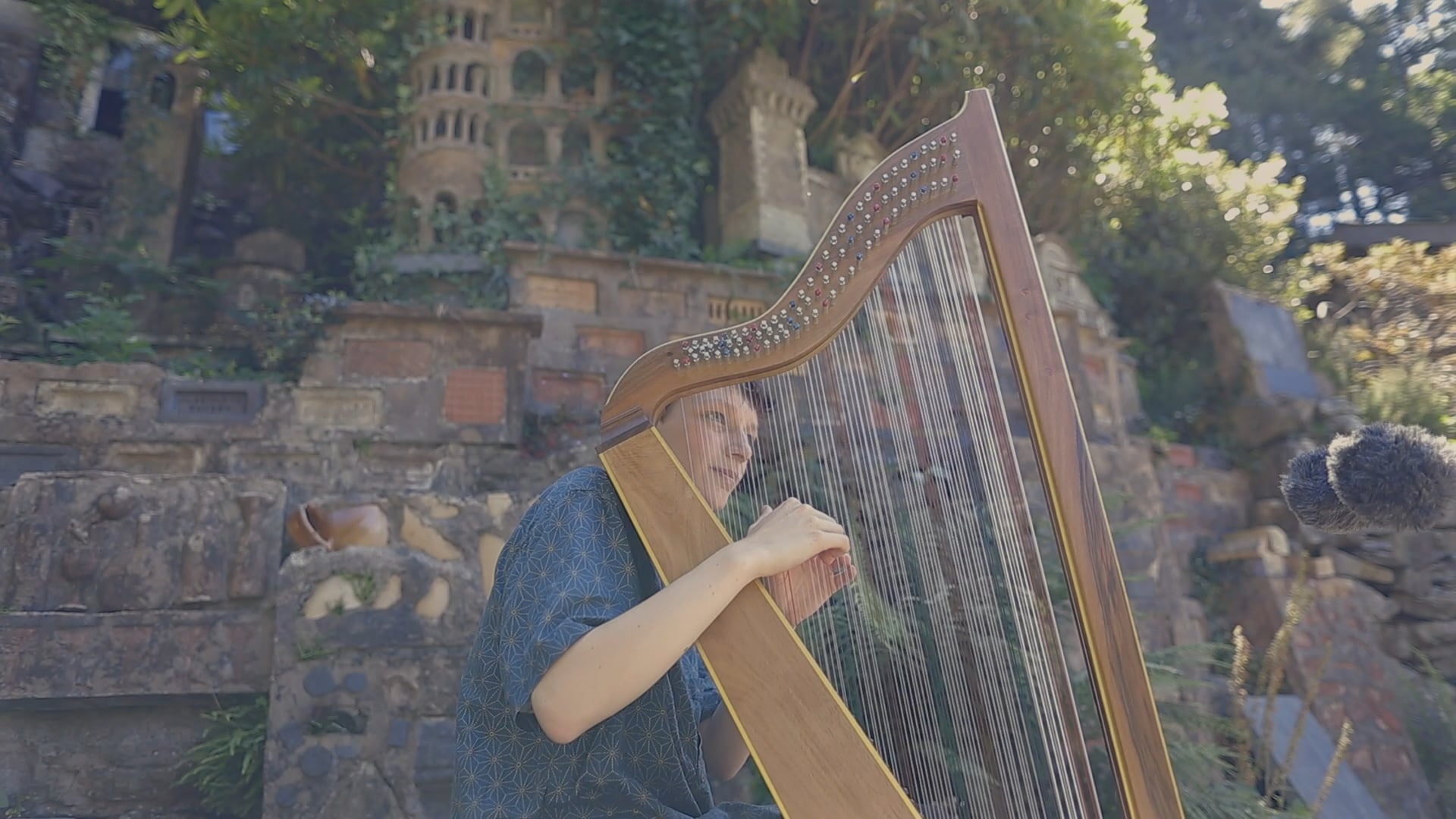 350 Mlynedd—Cerys Hafana