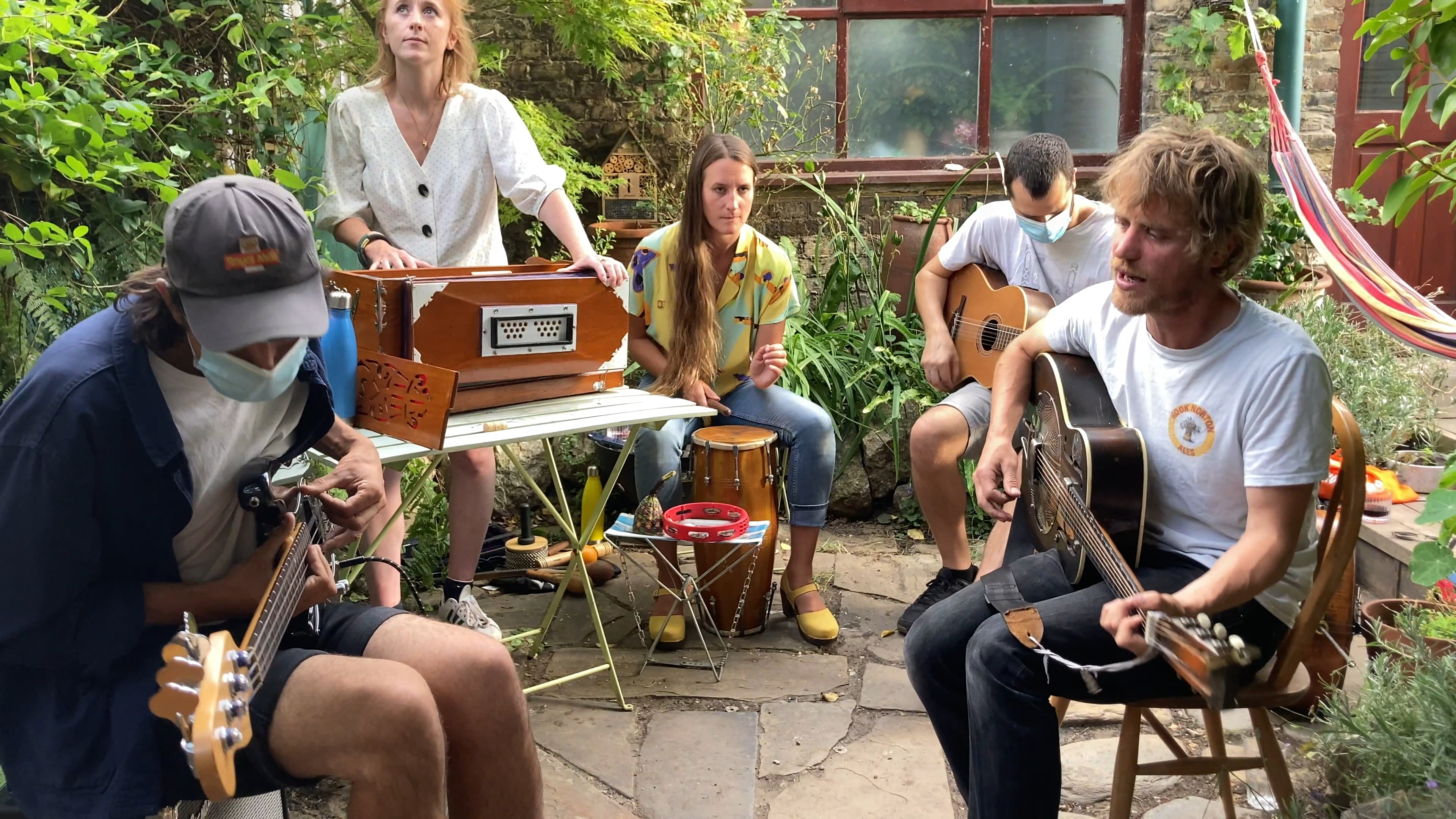 Johnny Flynn and his band at the Folk On Foot Festival 3: TOGETHER AGAIN
