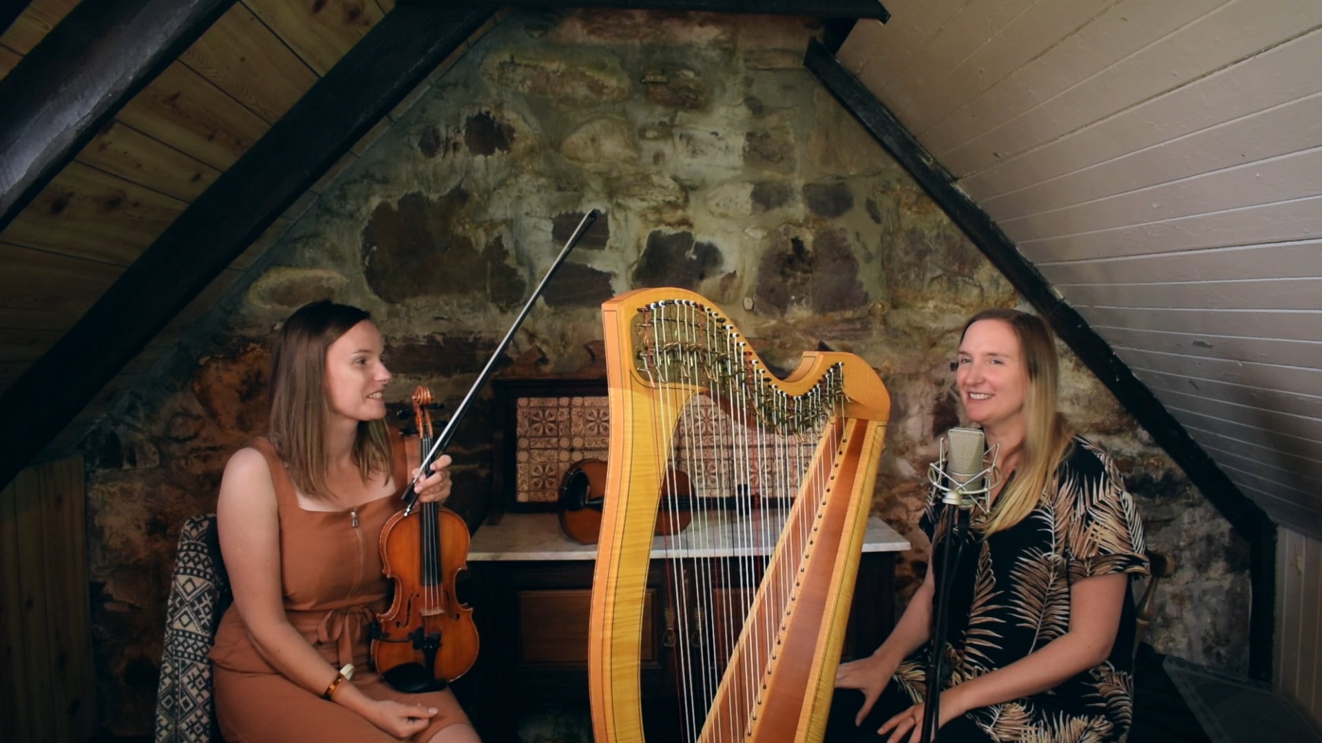 Rachel Newton & Lauren MacColl at Folk On Foot Festival 3: TOGETHER AGAIN