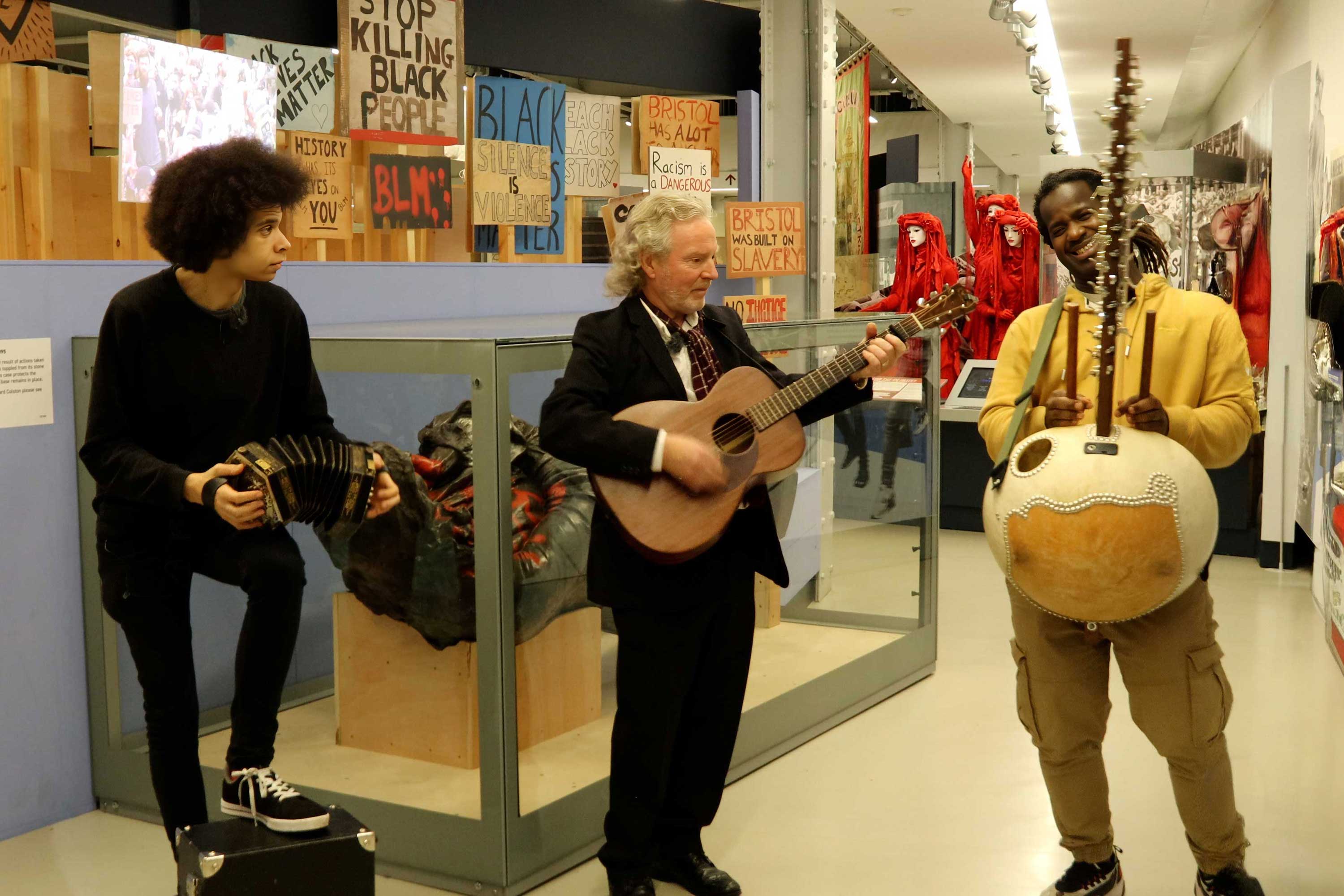 Stolen From God (Reg Meuross, Cohen Braithwaite-Kilcoyne & Modou Ndiaye)