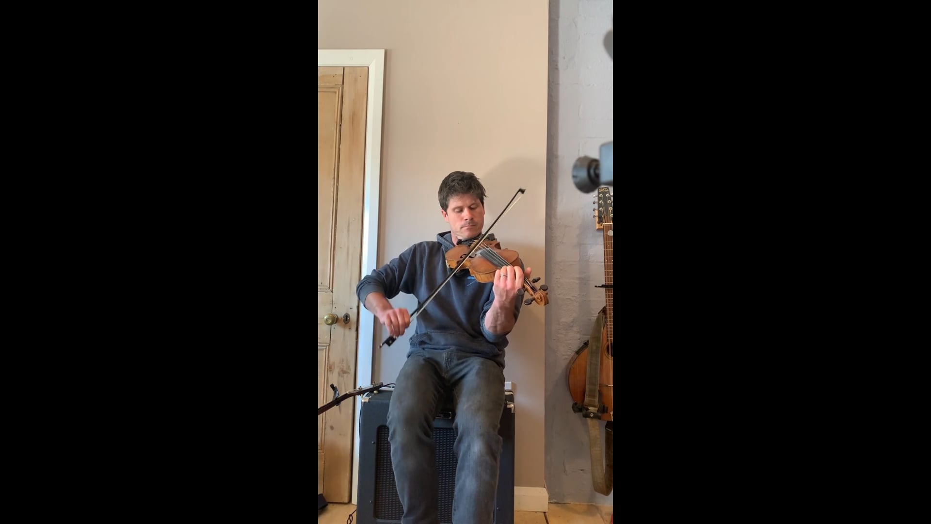 Seth Lakeman at the Folk On Foot Front Room Festival