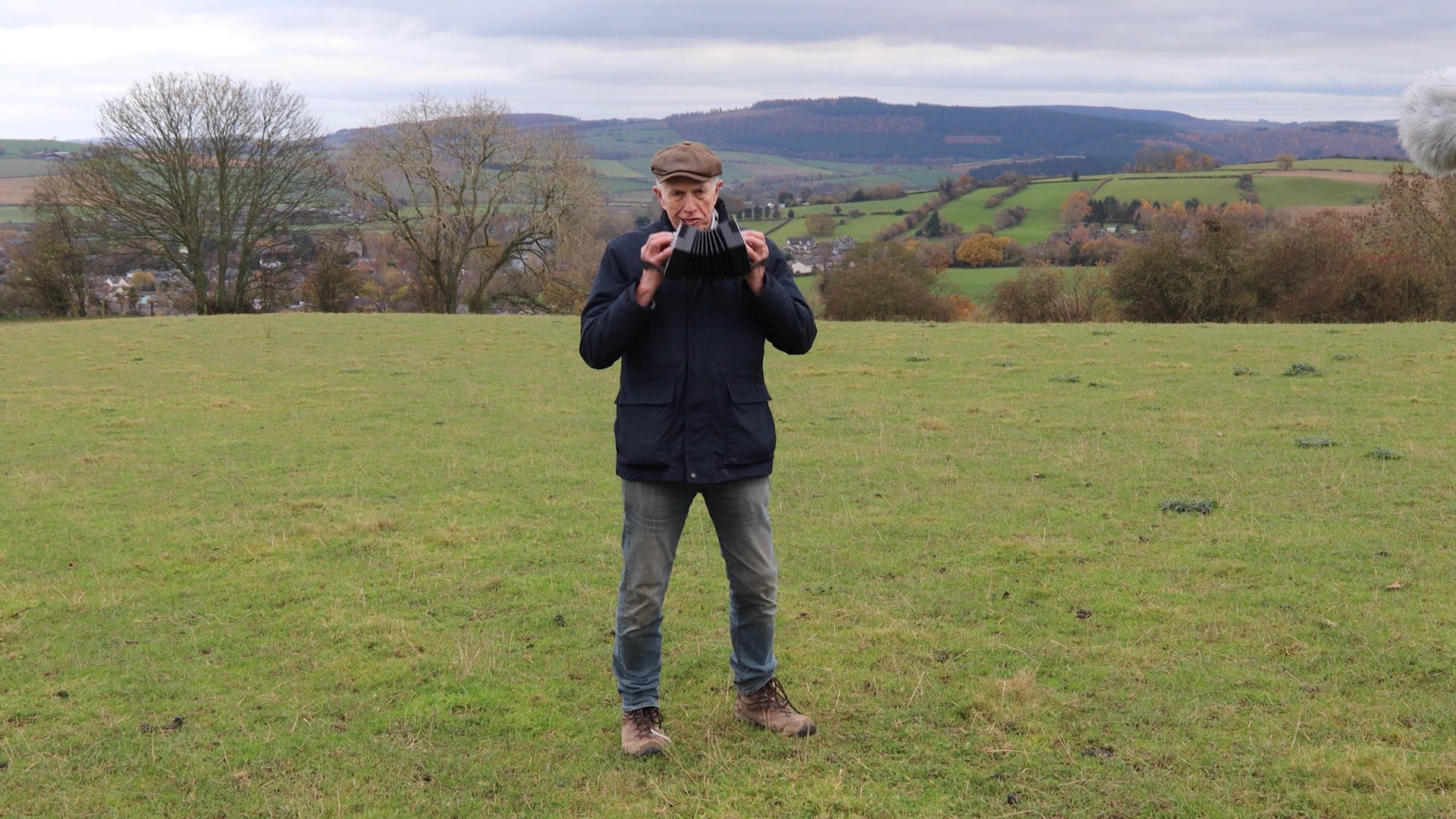 The Ivy and the Holly—John Kirkpatrick