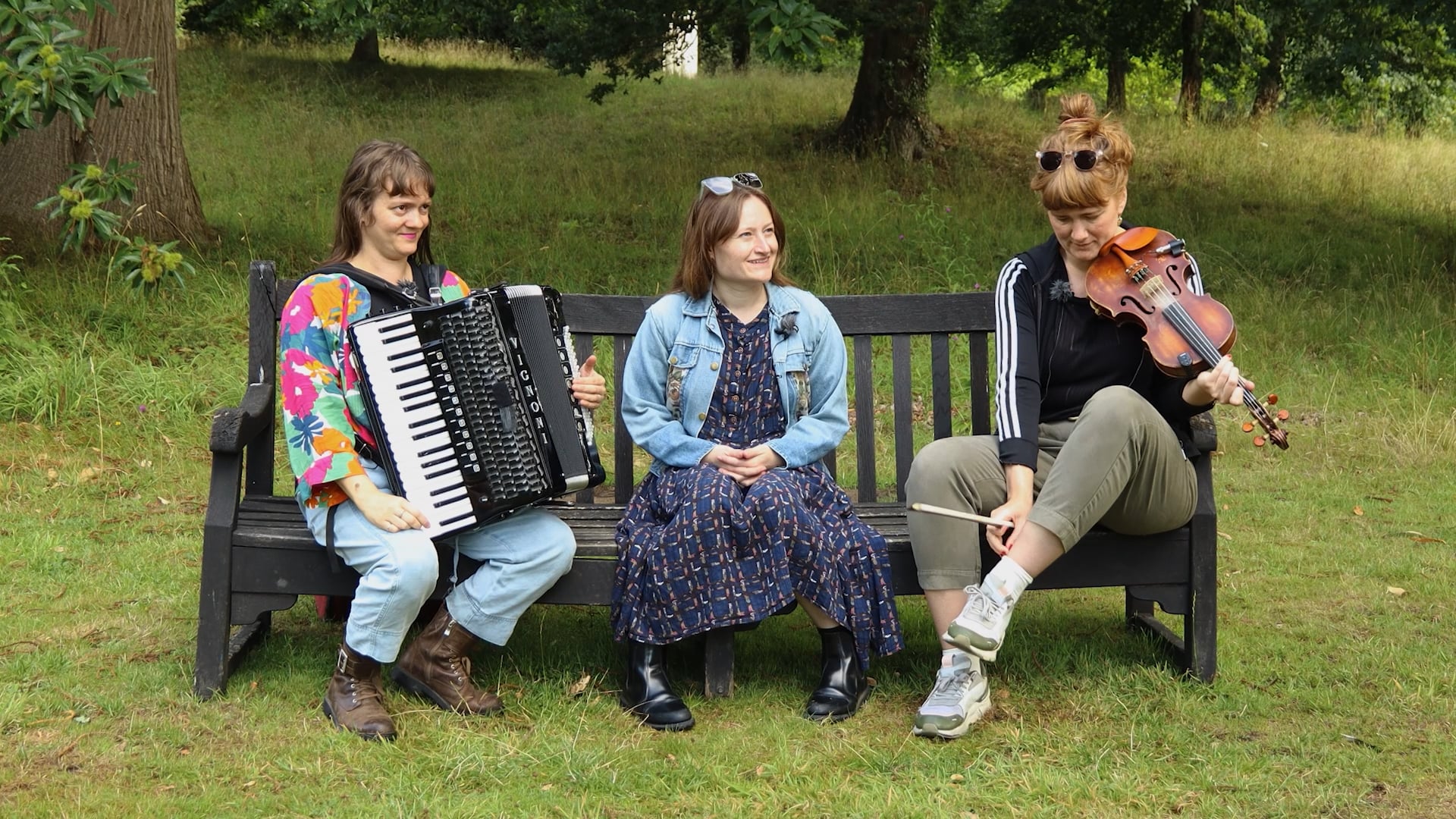 Bird Song—Lady Maisery