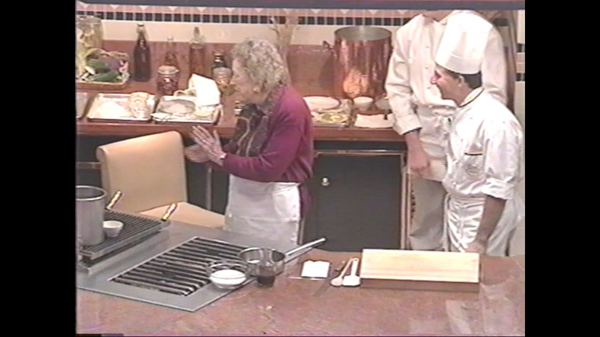 Classic Demonstration with Julia Child and Markus Farbinger: Cardinal Slice
