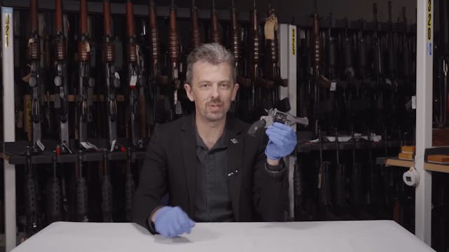 Why make a revolver so smol? The tiny...