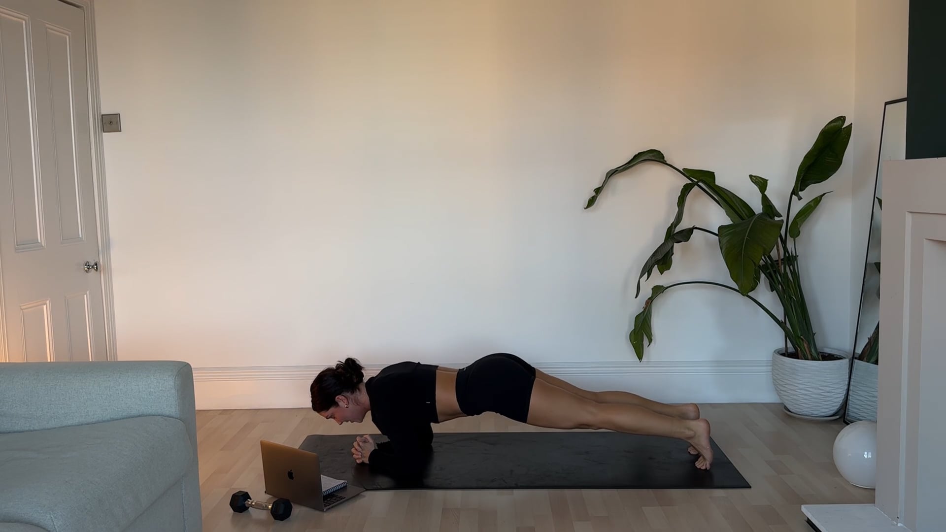 Express Spicy Core With Dumbbells