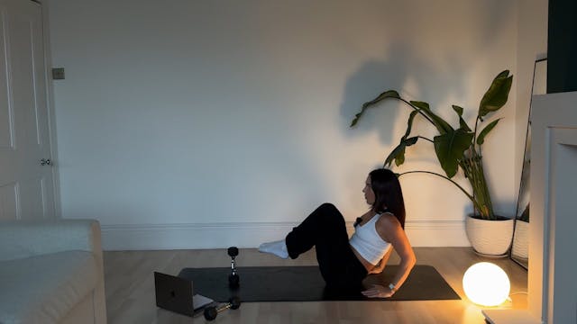 Express Spicy Abs With Dumbbells