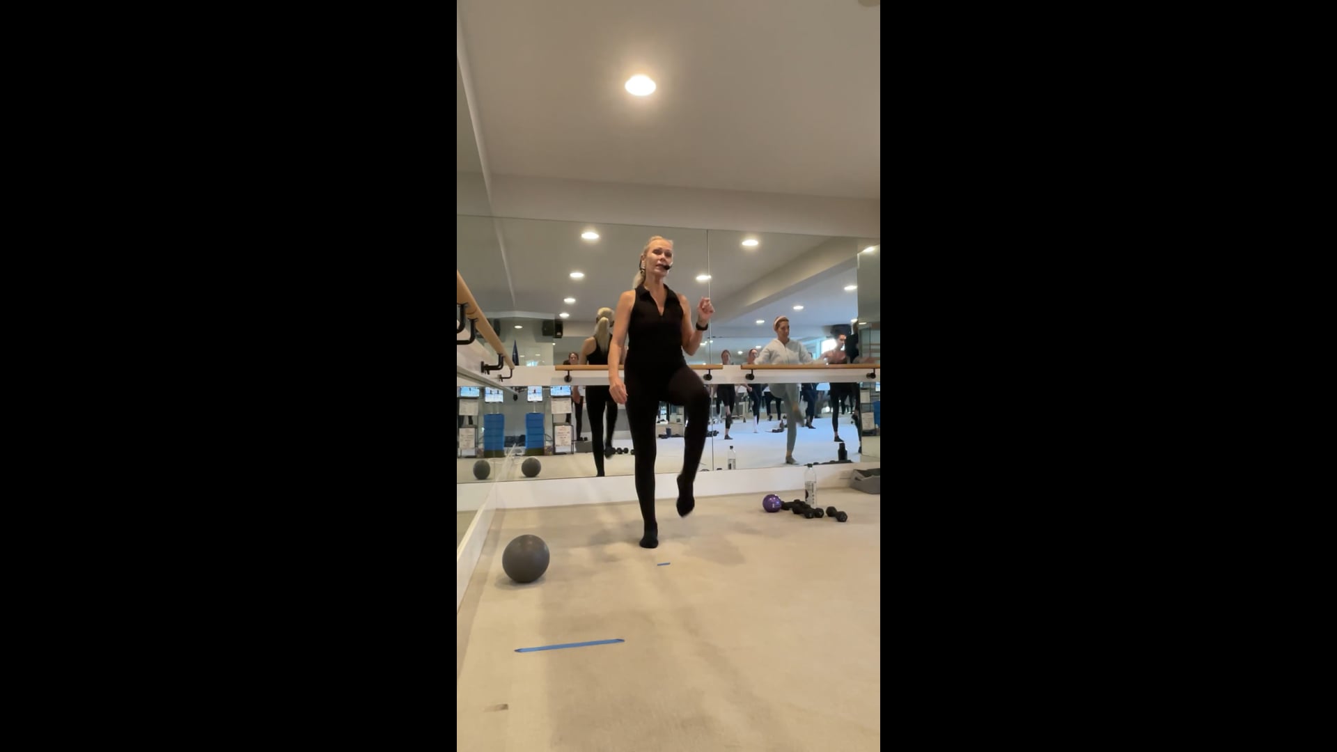 Forme Method with Laurie, with students, Saturday, December 20th, at 8:30 AM