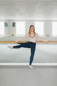 Forme Method with Audrey 12.29 at 8:3...