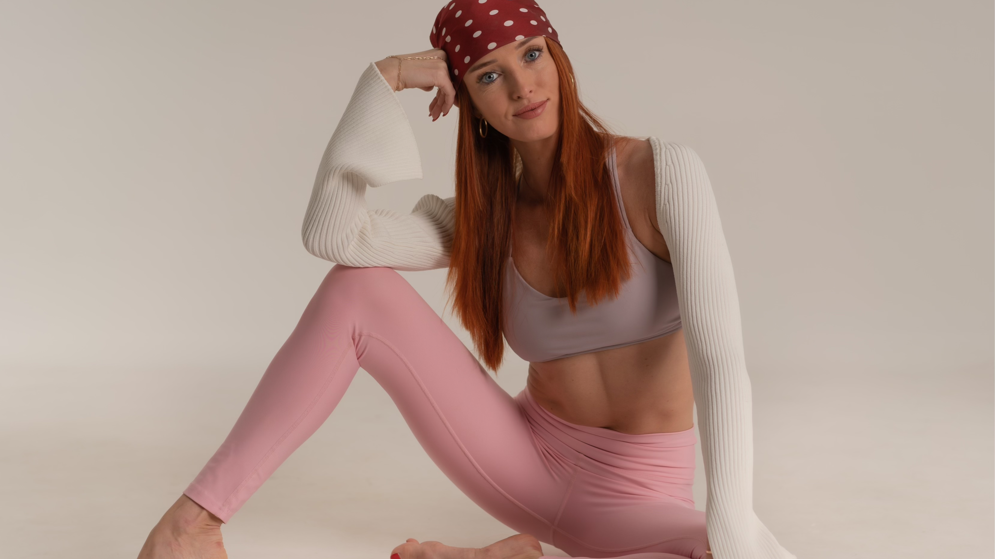 20 min Focus: Glutes & Core with Sasha, Thursday, May 8th, at 11:45 AM