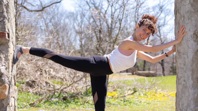 45 Basic Barre with Mabel, Tuesday, O...