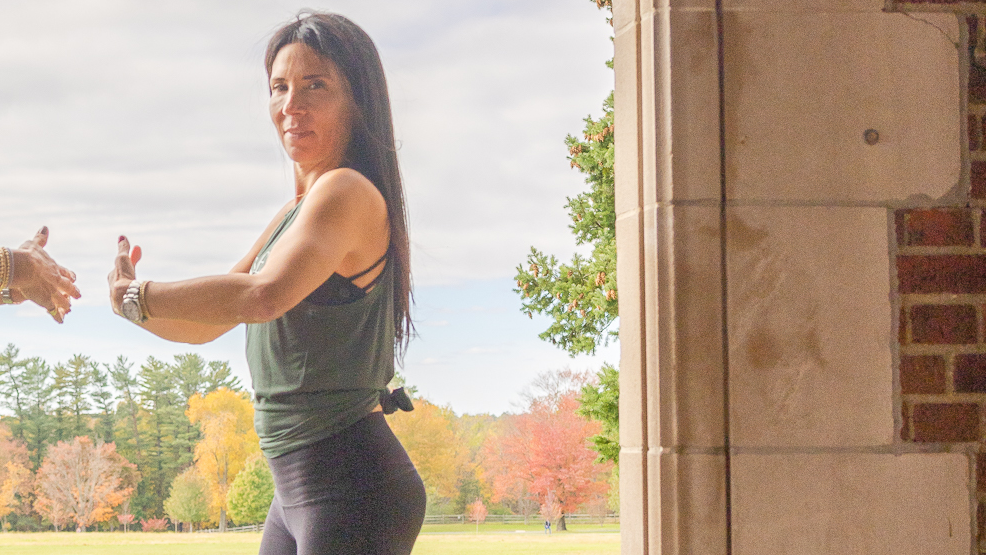 Forme Method Focus on Glutes with Gina 8.12 at 11 AM