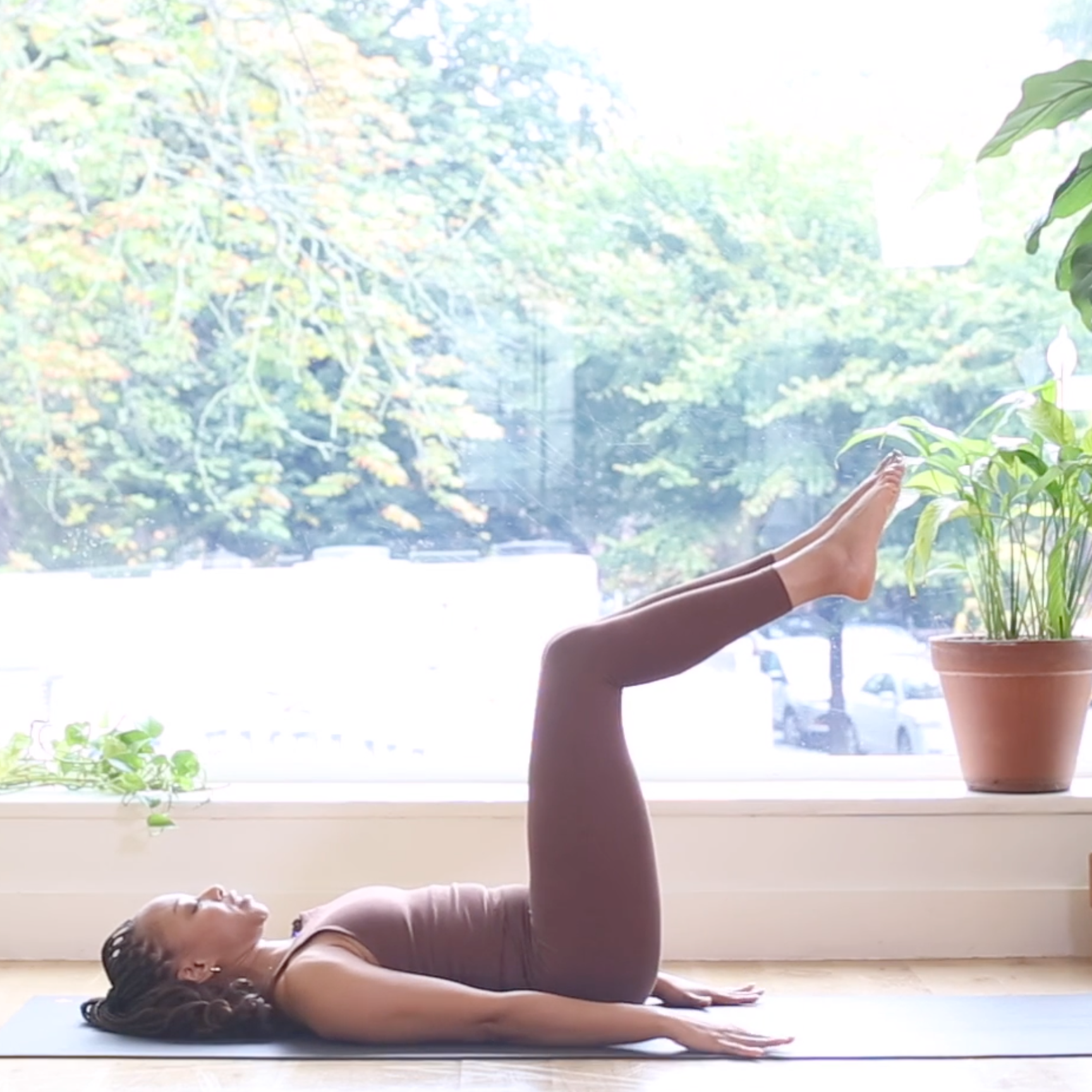 73. Build Your Fort: Abs w/Catherine E.