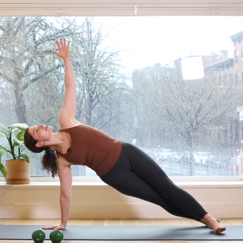 74. Build Your Fort: Standing series with Hannah K.