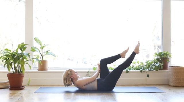 66. Build Your Fort: 15-minute Abs w/Molly G.