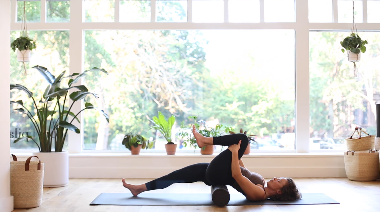 19. Build Your Fort - Foam Roller Release w/Ashley R.