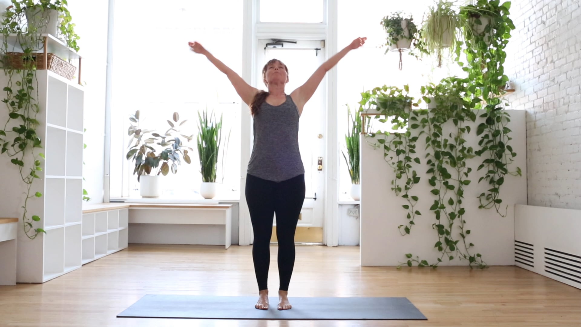 16. Build Your Fort - Cardio Squats & Legs w/Natalie G.