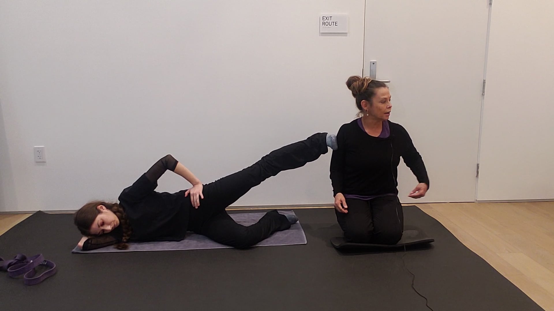 Gluteus Medius Activation Exercise