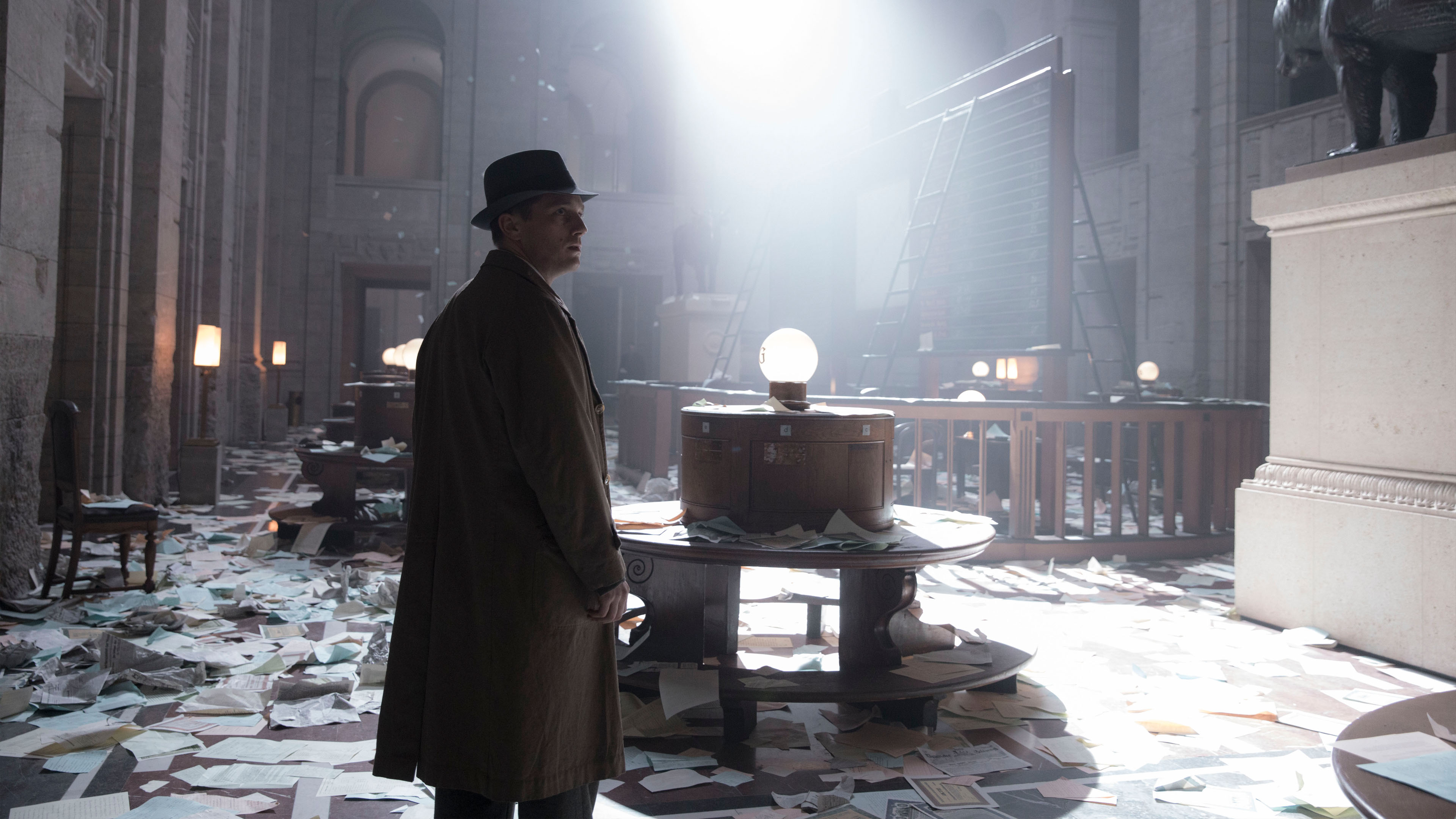 Babylon Berlin: Episode 01