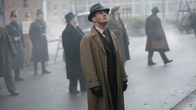 Babylon Berlin (Dubbed): Episode 10