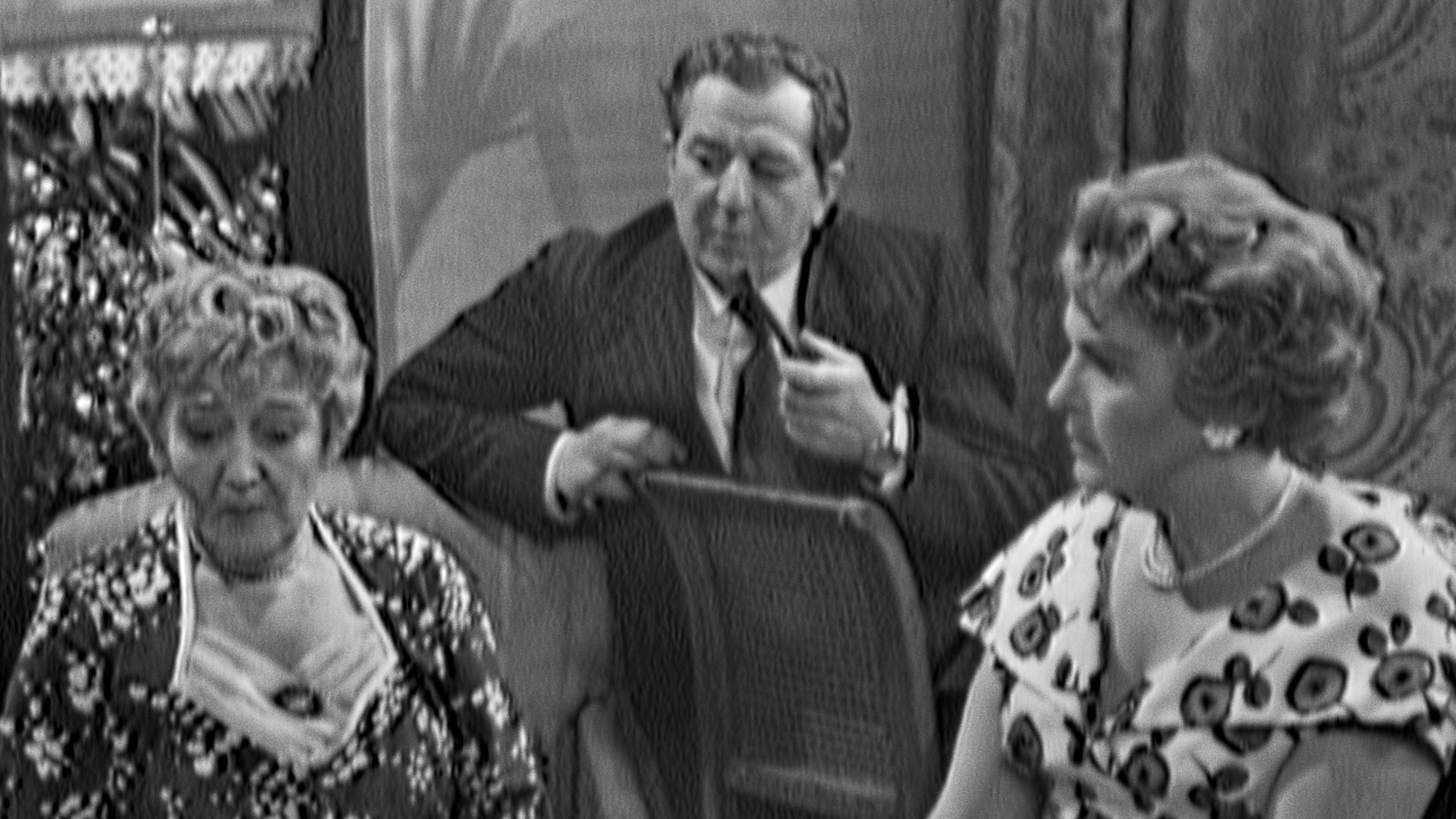 Maigret: The Classic BBC Series: Liberty Bar