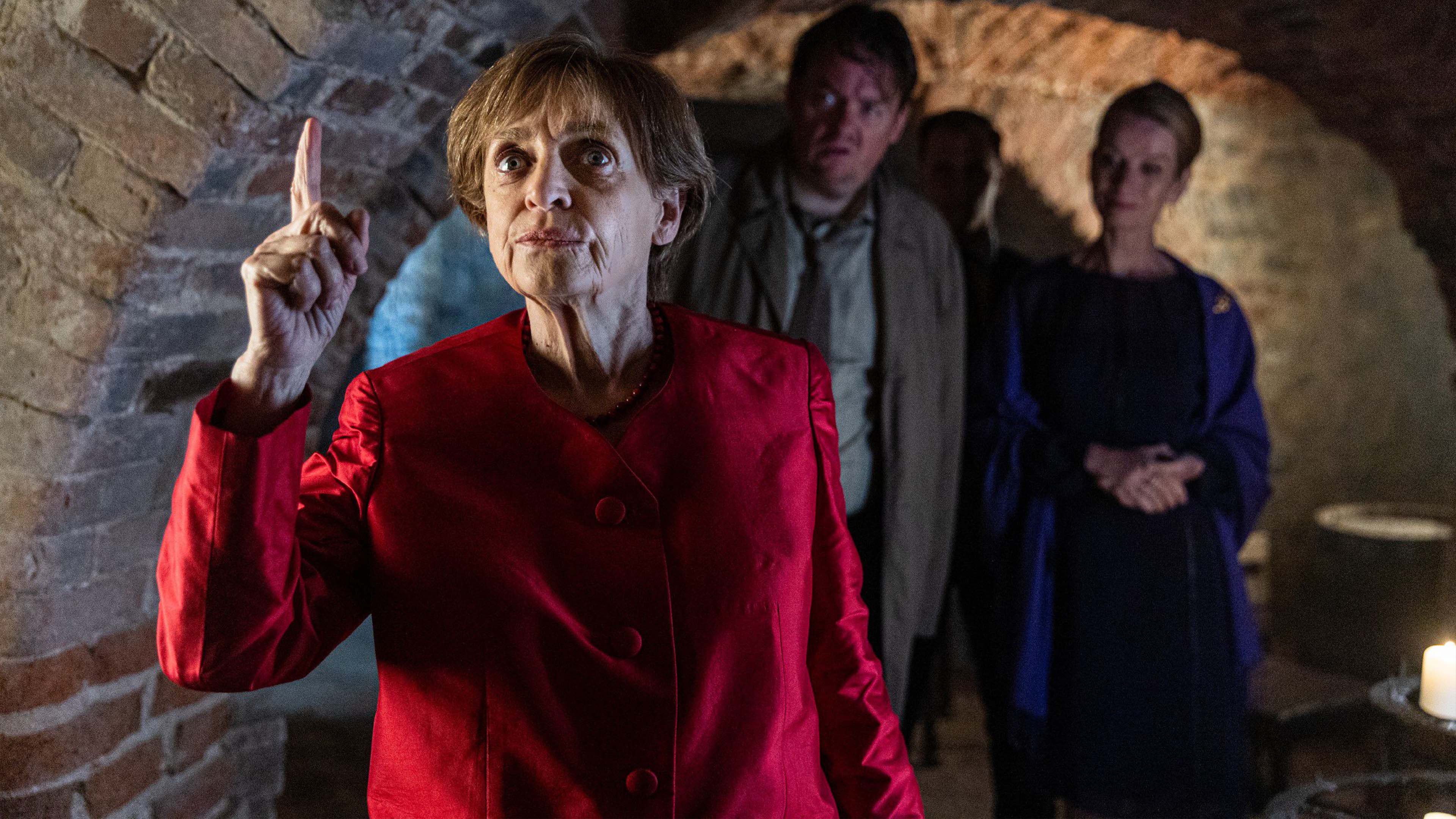 Miss Merkel: Murder in the Castle