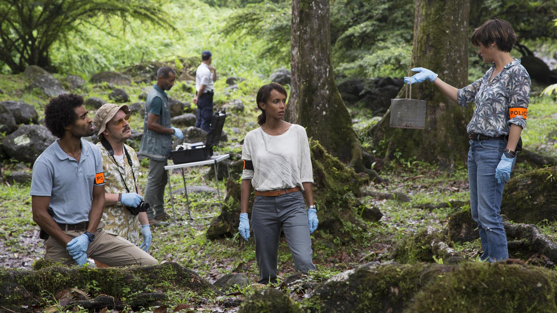 Deadly Tropics (Dubbed): Foret de Reculee