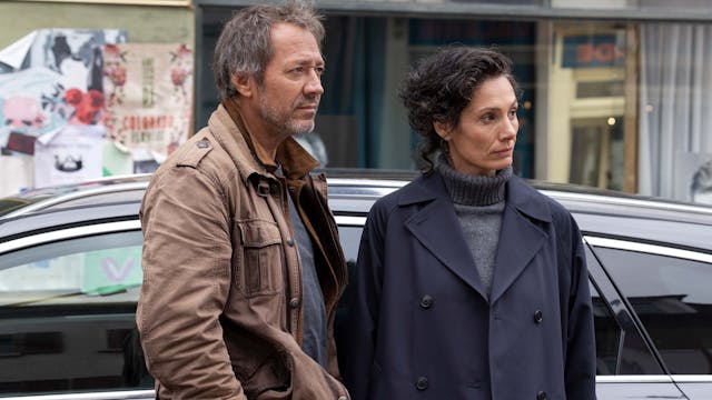 The Traveller: The Forgotten Woman