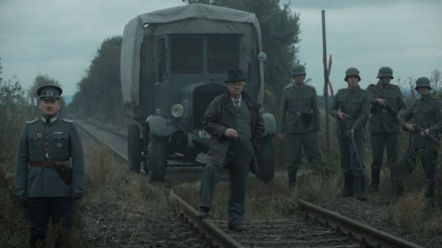 Babylon Berlin (Dubbed): Episode 08